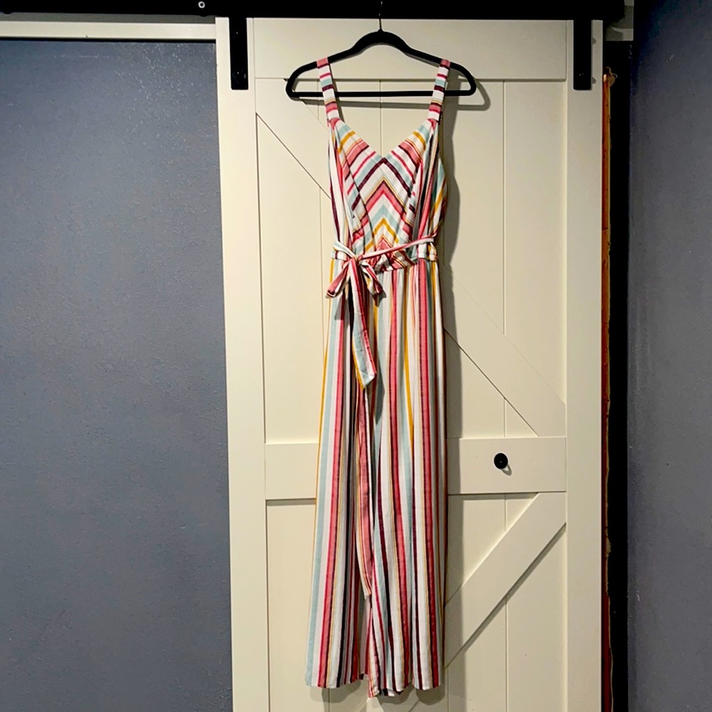 ADORABLE Jumpsuit with Pockets!